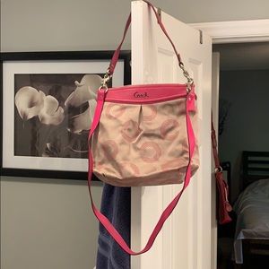 Like new Coach pocketbook